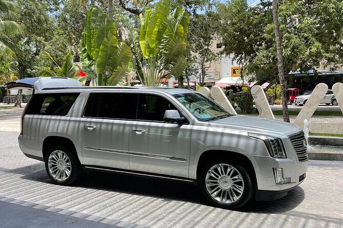 Private Luxury Transfer from Airport to Playa del Carmen - Vehicle Details: Escalade Expectations vs. Reality