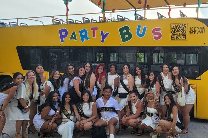 Private Party Bus Loop in Cancun - Making the most of a 3-hour Cancun night