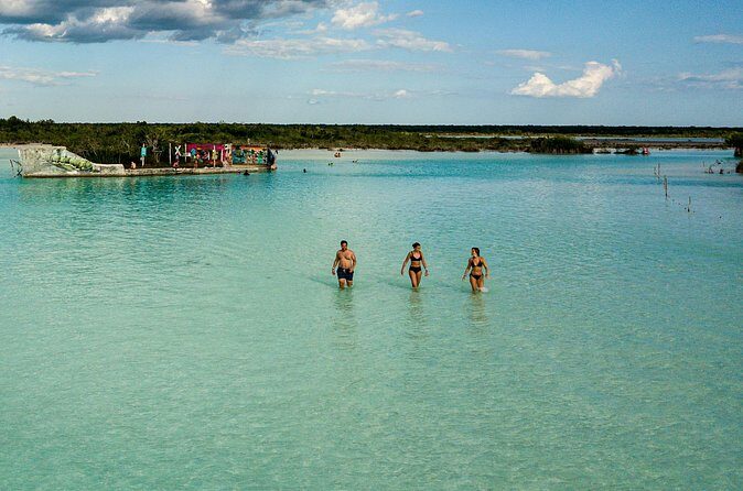 Private Sailing Adventure in Bacalar - Isla de los Pájaros: When the Bird Island Is Most Active