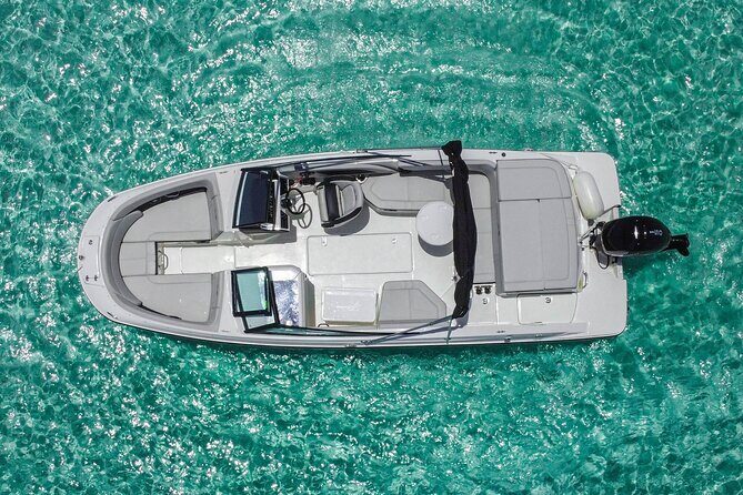 Private snorkeling with 23ft Sea Ray in San Miguel de Cozumel - Private 23ft Sea Ray: why this format feels better