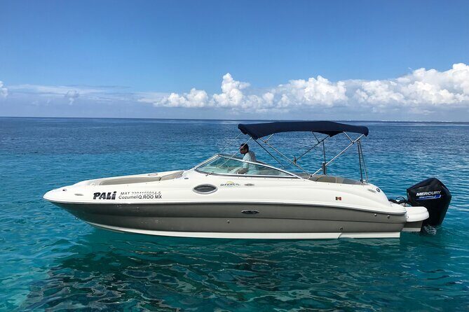 Private snorkeling with 23ft Sea Ray in San Miguel de Cozumel - Playa El Cielo: crystal-clear water plus lunch onboard