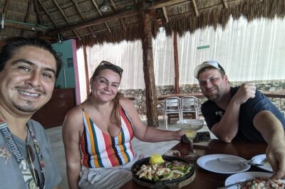 Private Tacos and Bar Hopping Tour in Cozumel - Pickup at the Cruise Piers: Finding Your Guide Without Stress