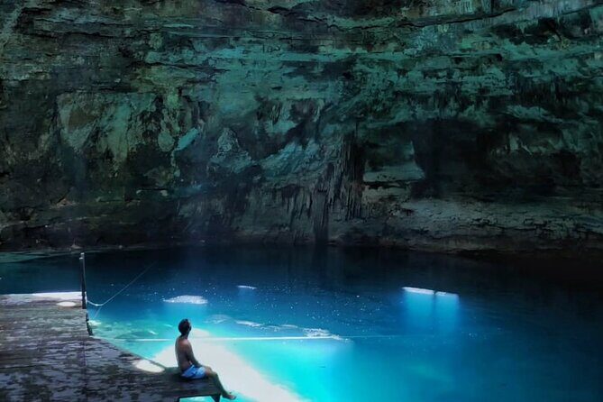 Private Tour 3 Cenotes & Valladolid Suytun Oxman Saamal Lunch - Stop 2: Suytun Cenote—built for iconic photos
