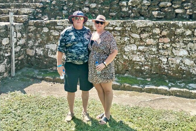 Private Tour: All Inclusive Chacchoben Mayan Ruins Tour - A guide who turns ruins into a story (Jhoana + the ruins guide)