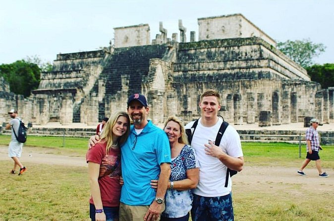 Private tour to Chichen-Itza from Merida - Lunch and the included extras that make the day easier