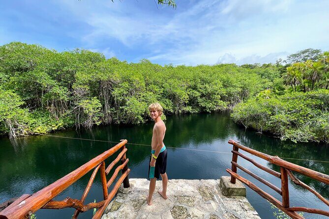 Private Tour Turtles Coral Reef Cenote Beach All inclusive - Jungle Fish Beach Club lunch: a real meal break with local flavors