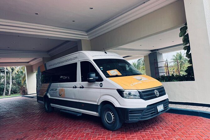 Private Transfer from Cancun Airport to Puerto Morelos - Luggage rules you should actually pay attention to
