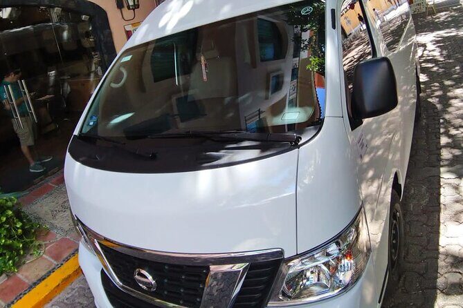 Private Transfer from Playa del Carmen to Cancun International Airport - Early Flights Without Chaos: When the Driver Waits at Your Place