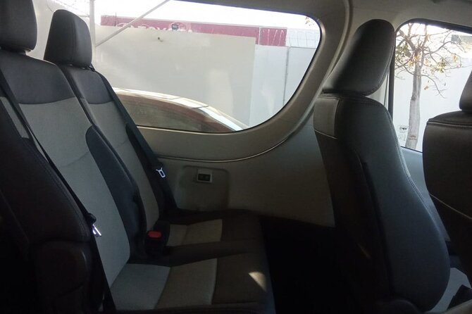 Private transfer to Cancun Airport to Hotel Zone - What the ride is like: comfort, driver help, and safety vibes
