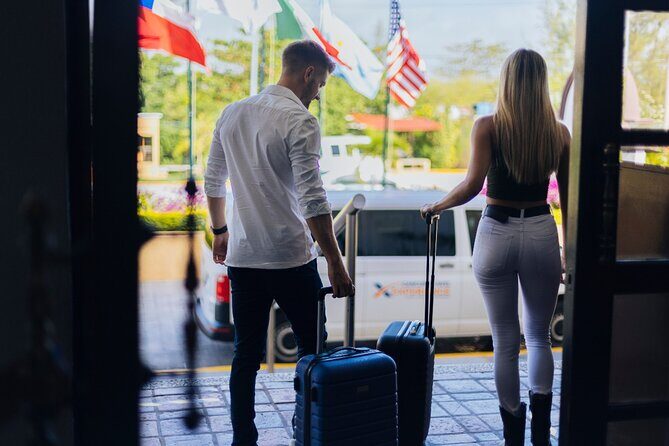 Private Transfer to/from Hotels in Cancun Area - Cancun Airport Pickup: Find Your Driver in the Right Terminal Area