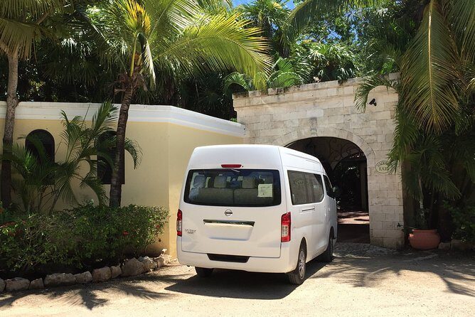 Private Transfer to Xcaret Park, Roundtrip from Playa del Carmen - Getting picked up at your hotel or condo (and what to verify)