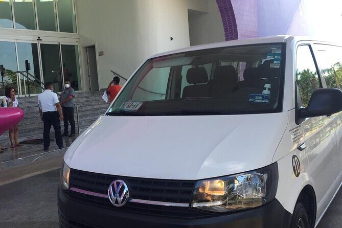 Private transportation from CUN Airport to Playa del Carmen - Door-to-Door Drop-Off in Playa del Carmen (Not Just a Central Spot)