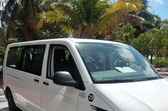 Private Transportation from the Airport to the Cancun hotel zone - Timing: what 40 minutes to 1.5 hours usually means for you