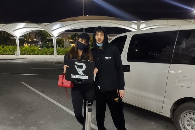Private transportation one way Airport Cancun-Tulum Center - Tips to make pickup smooth (so you can start relaxing faster)
