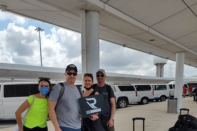Private transportation one way Airport Cancun-Tulum Center - How the ride works: private group comfort and realistic timing