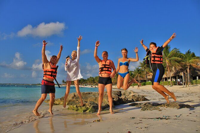 Private Tulum Ruins & Akumal Turtle Adventure - Snacking, water, and the small details that prevent a rough day