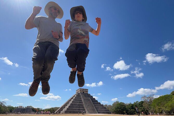 Private VW Beetle Tour to Chichen Itza, Cenote & Valladolid - Lunch in Kaua: guided choice instead of buffet roulette