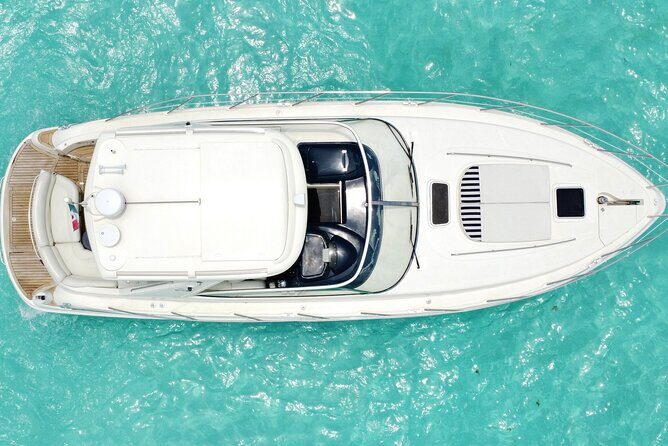 Private Yacht Rental in Cancun - Cancun-to-Isla Mujeres on a Private Yacht: the appeal