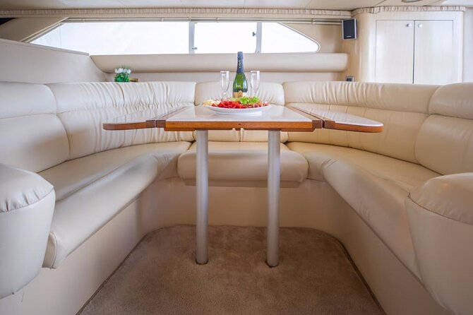 Private Yacht Rental Sea Ray 46ft Cancun 23P3 - The crew vibe: service, safety, and small details that matter