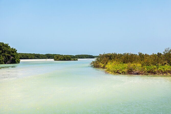 Relaxing private boat tour to Cabo Catoche with fishing - Cabo Catoche: the quiet, scenic reason to leave Holbox behind