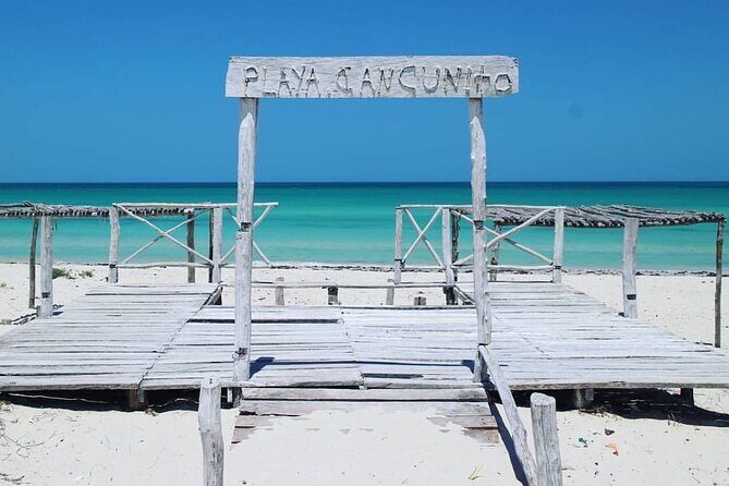 Rio Lagartos, Coloradas & Cancunito Beach from Merida - Lunch and the In-Between Time You’ll Actually Care About