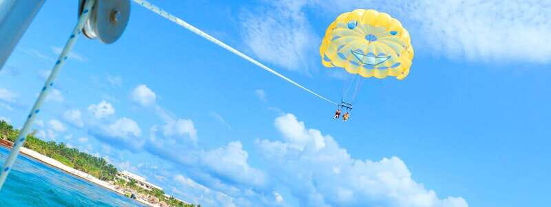 Riviera Maya: Parasailing Tour with Beach Club Access - Maroma Beach in the air: the 12-minute flight