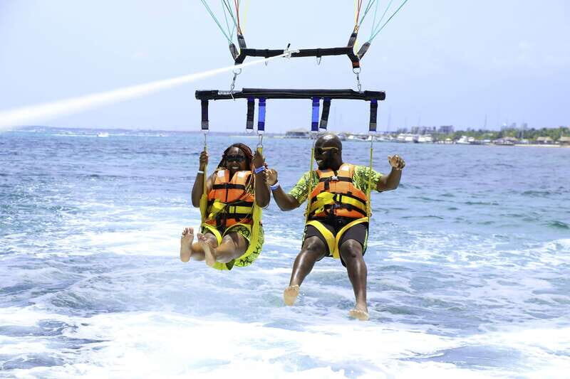 Riviera Maya: Parasailing Tour with Beach Club Access - The beach club after landing: Maroma Beach with family time