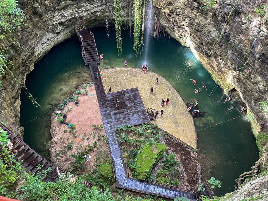 Riviera Maya: Tour to Cobá and Chichén Itzá with a Cenote and optional lunch - Chichén Itzá With a Guide: Seeing Patterns, Not Just Pyramids
