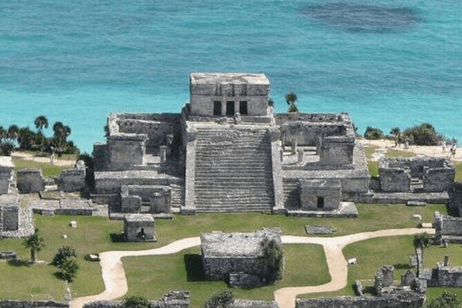 Riviera Maya : Tulum Ruins Tour, 3 Cenotes, Mexican Lunch - Mexican lunch and snacks: good fuel for a long swim day