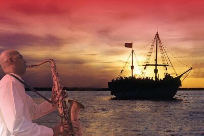 Romantic Experience Sunset Dinner Columbus in Cancun (2x1 price) - Nichupté Lagoon at Sunset: Views Plus Live Music Energy