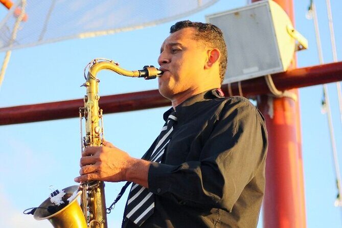 Romantic Sunset Dinner Cruise in Cancun with Open Bar - Price and value: how $112 really adds up