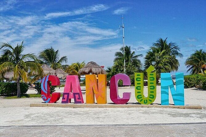 Roundtrip Private Transfer Cancun Airport (CUN) -Playa Del Carmen - Cancun Airport pickup: follow the platform steps and you win
