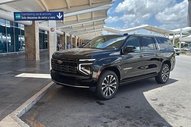 Safe and Comfortable Riviera Maya Transfers - Ride Comfort That Actually Helps: A/C, WiFi, Charger, Water