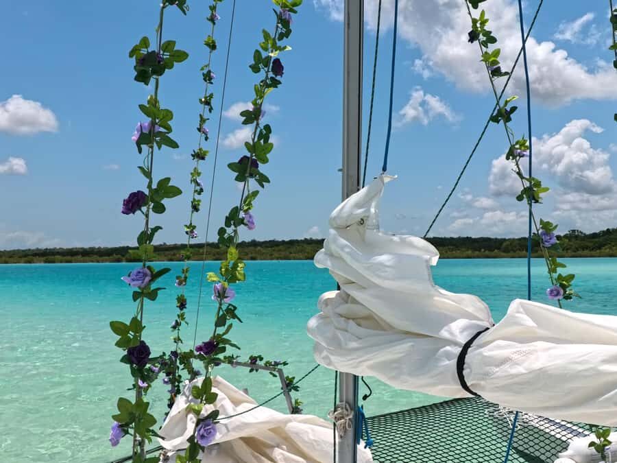 Sail for 4 hours in the most SECRET spot in Bacalar. INCLUDES Beach Club. - Key highlights that matter
