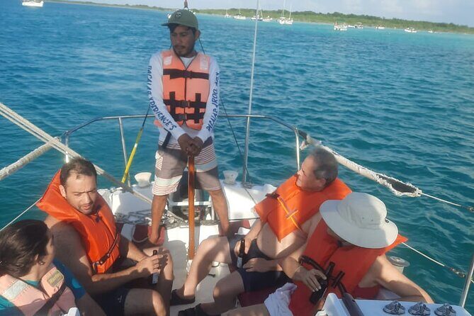 Sailing Tour around the Bacalar Lagoon - Language support: you’ll hear the story, not just watch the scenery