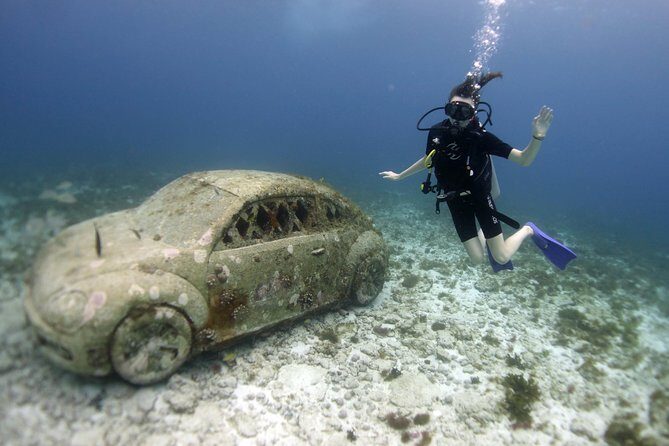 Scuba diving at MUSA the underwater museum for certified divers - Key highlights at MUSA and Manchones