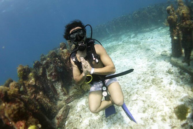 Scuba diving at MUSA the underwater museum for certified divers - MUSA and Manchones: what you’ll see underwater