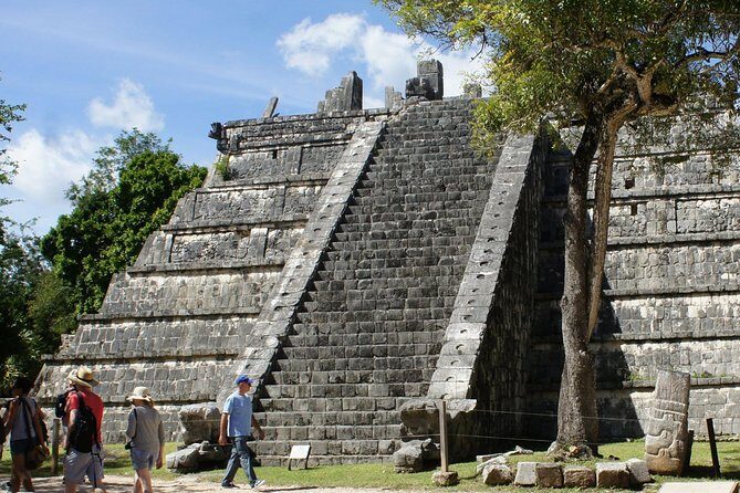 Semi-Private Chichen Itza, Cenote Ik Kil and Valladolid Tour - A long-drive day made easier with hotel pickup