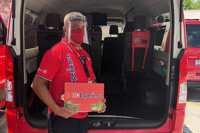 Shared transfer R/T VAN Apto-Muelle Ferry Isla Mujeres-Apto C/ Tickets Ferry - Who This Transfer Works Best For
