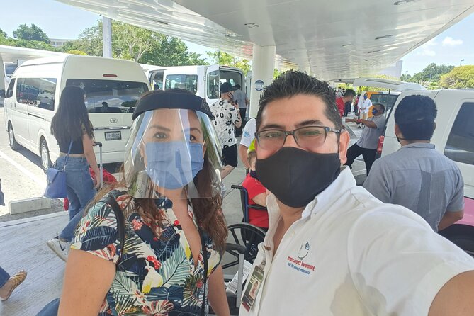 Shared Transportation to Cancun Airport from the Cancun Hotel Strip - Who This Airport Transfer Fits Best (And Who Should Think Twice)