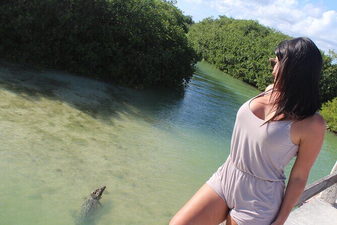 Sian Ka'an Trip from Playa del Carmen & Tulum - Getting to the reserve: van + truck safari style