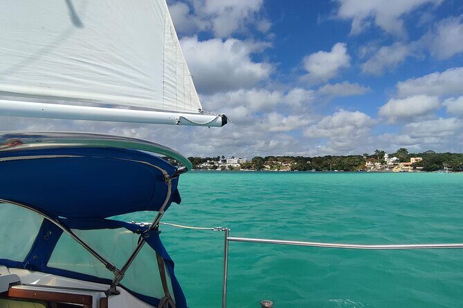 Slow Sailing Bacalar Experience with snack and drinks - Stromatolites and cenotes: why the sights are worth the time
