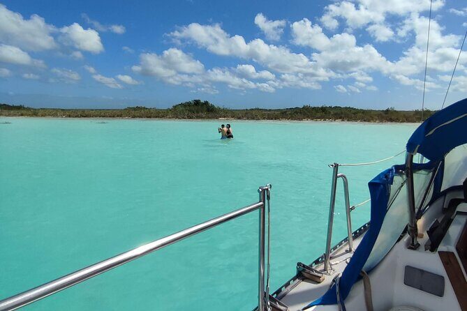 Slow Sailing Bacalar Experience with snack and drinks - What you’ll see south of Bacalar Lagoon (cenotes, islands, mangroves)
