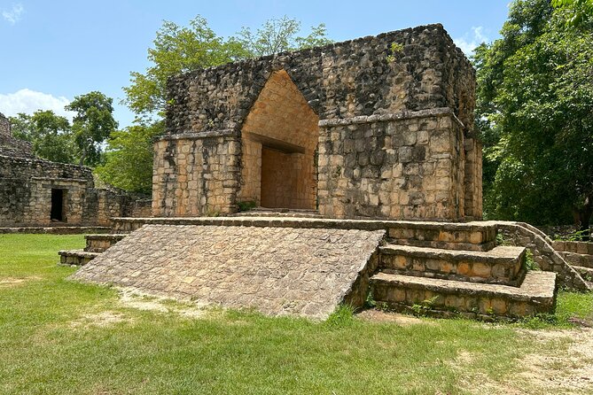 Small group tour to Chichen Itza early access + Cenote + Ekbalam - The long ride from Playa del Carmen and how to prep