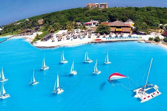 Snorkeling Adventure in Isla Mujeres - Spinnaker Ride and the Wind Factor: The Fun Surprise You Can’t Force