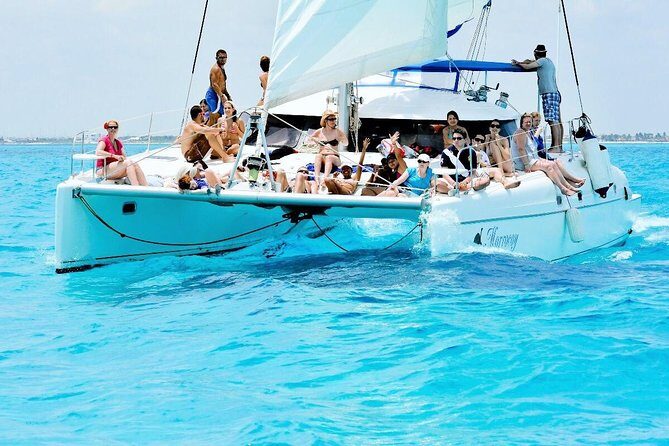Special offer COMBO 2x1 (Tour to Isla Mujeres and Chichén Itzá ) for 1 price! - Valladolid for colorful streets: short stop, good taste of a real town