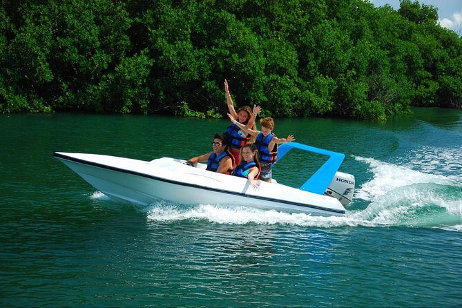 Speedboat jungle tour and snorkel - Stop 1: A Speedboat Ride Through Cancun’s Ocean and Lagoon