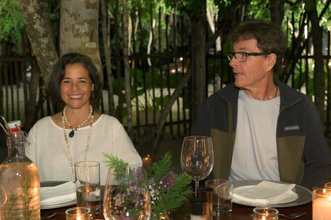Steak or Lobster dinner in a magical jungle setting. - Service Style in a Tiny Venue: Who Runs the Night
