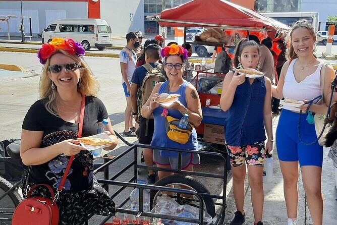 Steps Full of Flavor, Cancun Foodie & Market Tour - Stop 1: Downtown Cancun Neighborhoods and Street-Food Rhythm