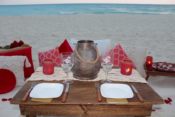 Sunset Beach Proposal - Playa Chacmool and Cancun sunset: why this timing works